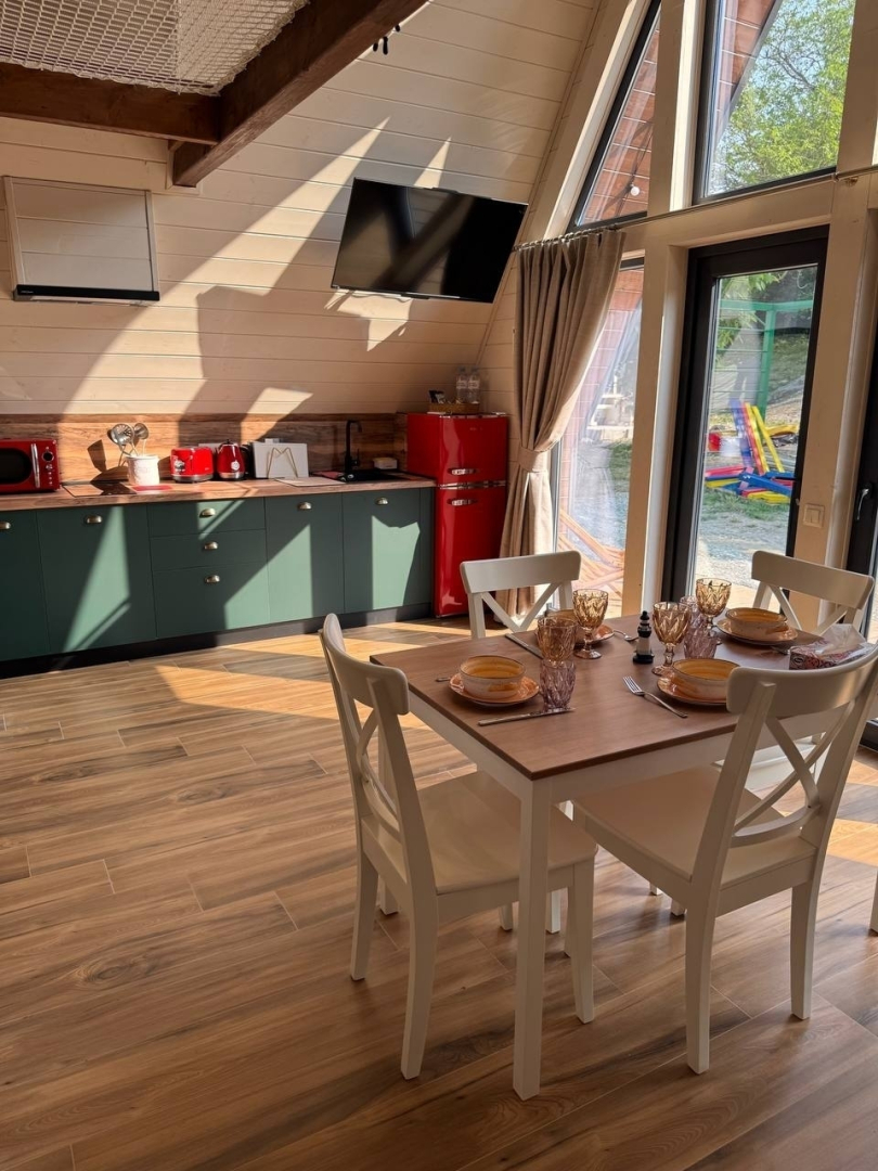 Теремки на Улице Кукушкина 4