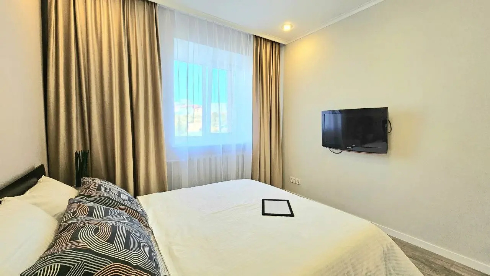 Квартира в удобной локации рядом со станцией метро Суконная слобода