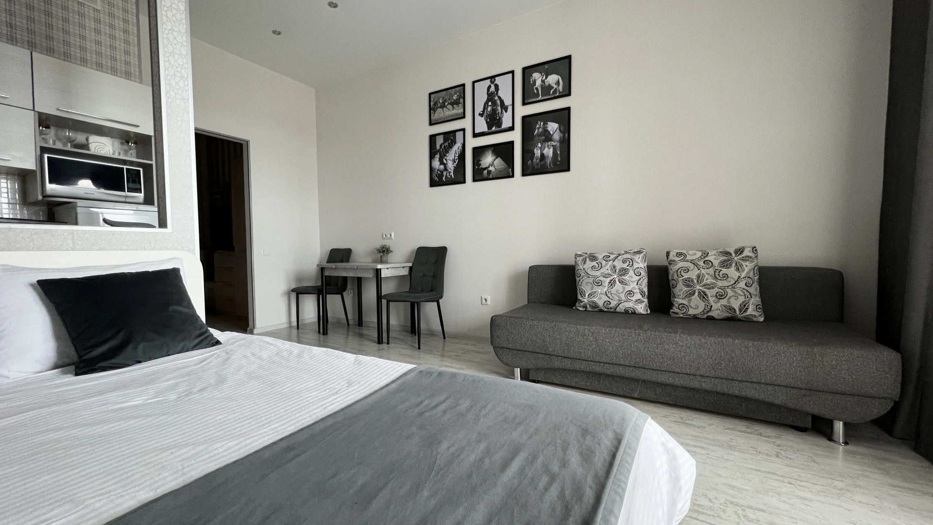 Апартаменты Панорамные Kvartiry54 на Карла Маркса 36