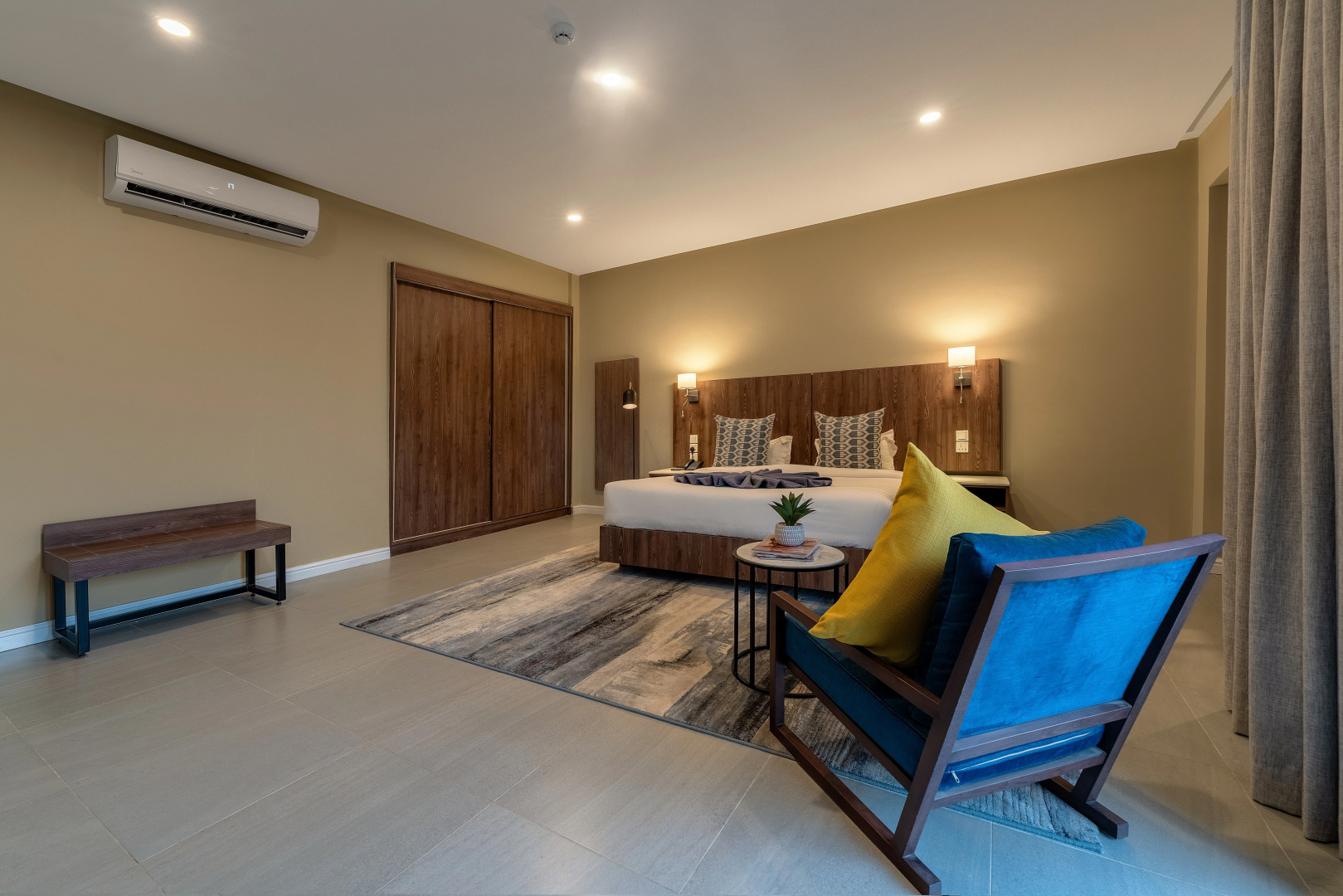 Отель Central Ridge