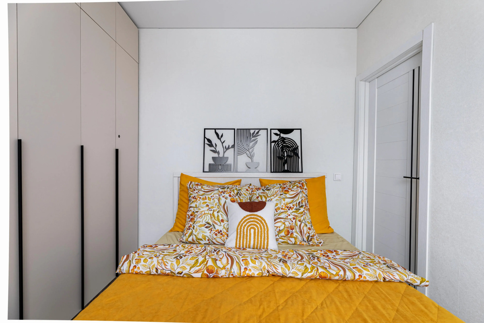 Апартаменты TatAparts Стильная Евродвушка в Историческом Центре Города