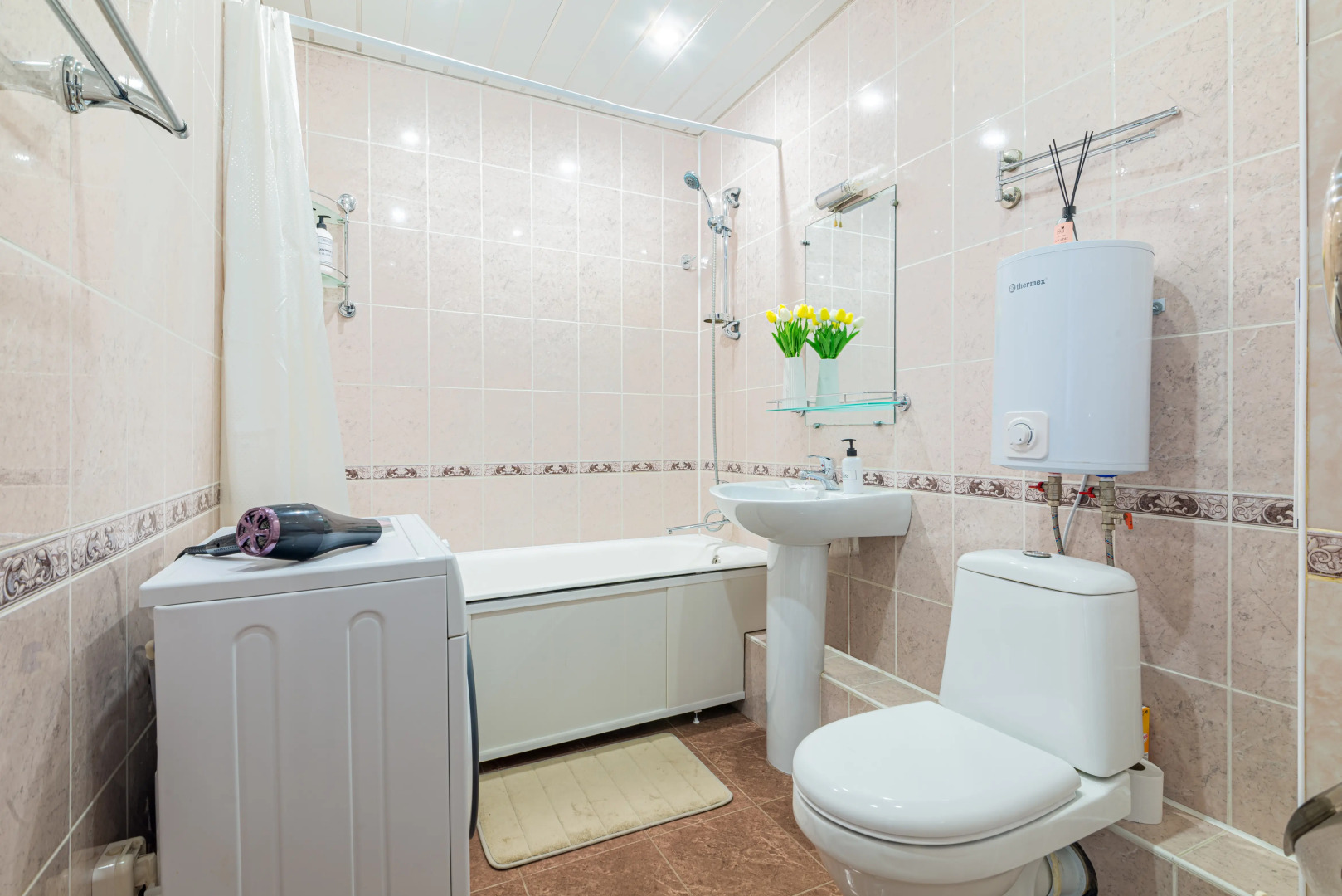 Квартира 1-к в престижном мкр. на М.Горького 10 от RentAp, 5 сп.мест