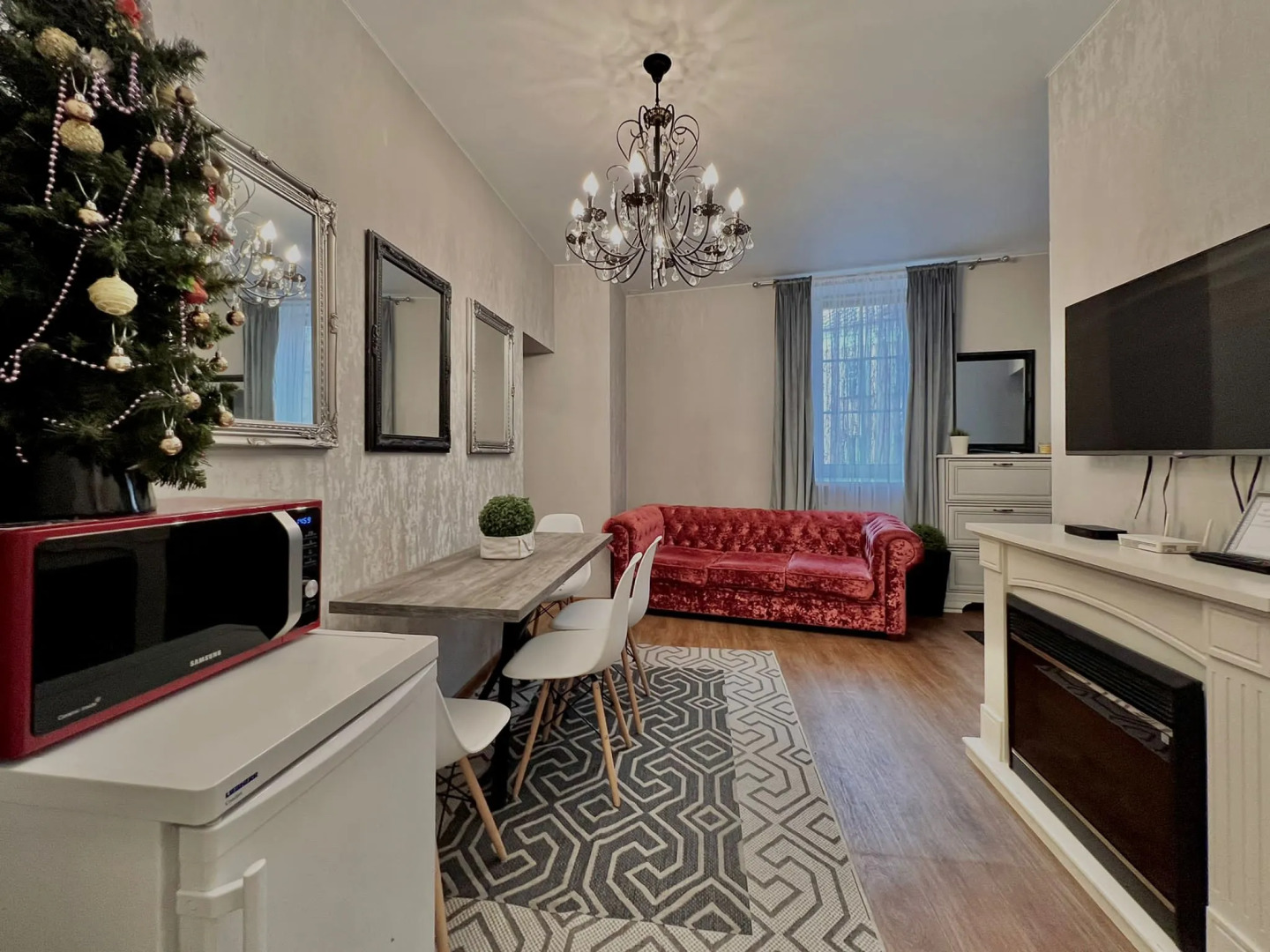 Апартаменты Карла Маркса 19