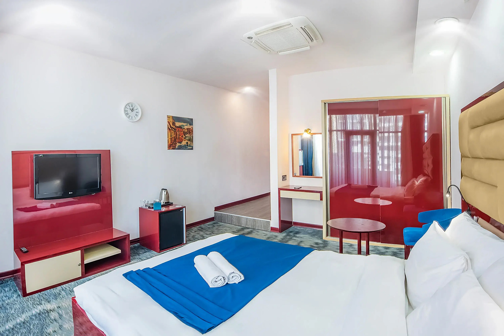 Отель Denis Hotel Tbilisi
