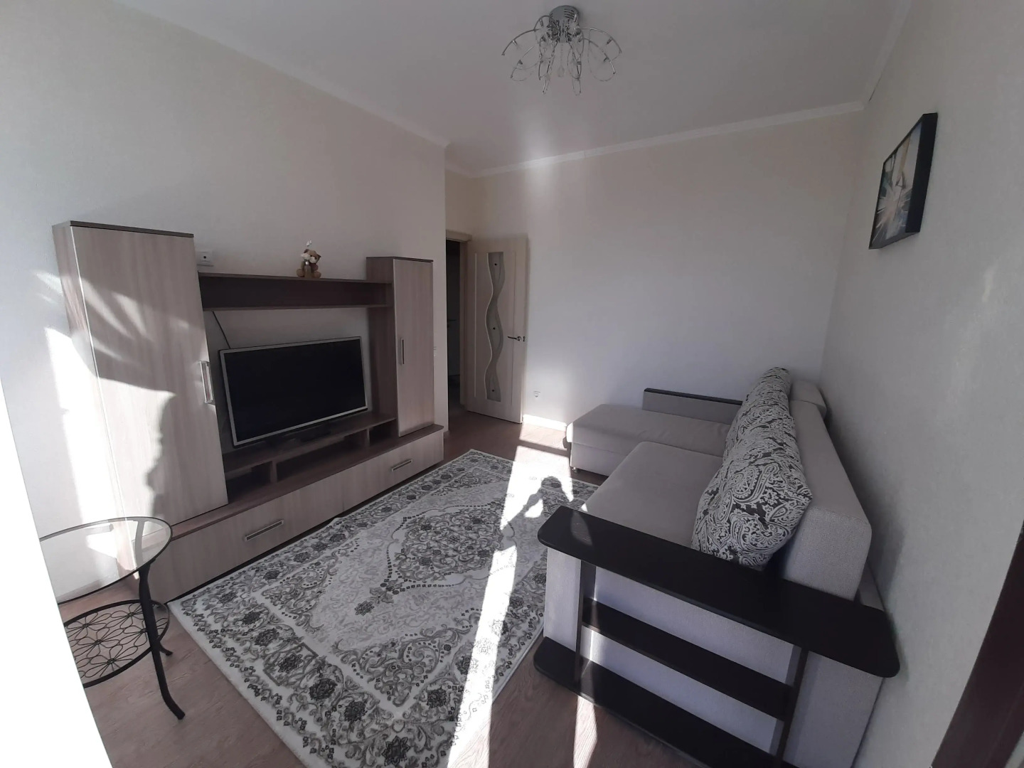 Квартира Двухкомнатная с видом на море и горы