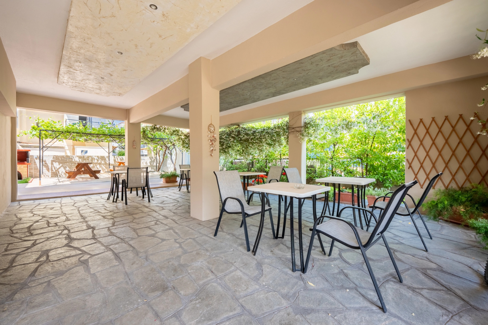 Апарт-Отель Milonas House Apartments