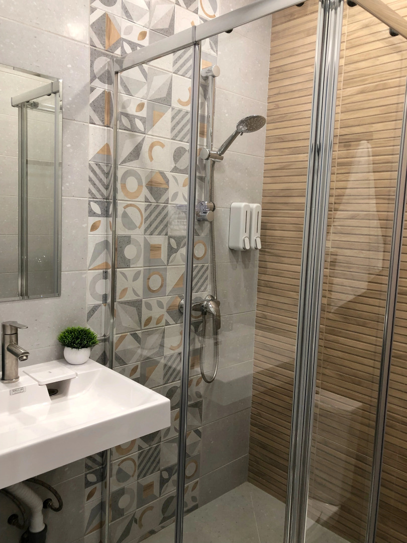 Апартаменты Озеро возле Аэропорта на 2 Гостя