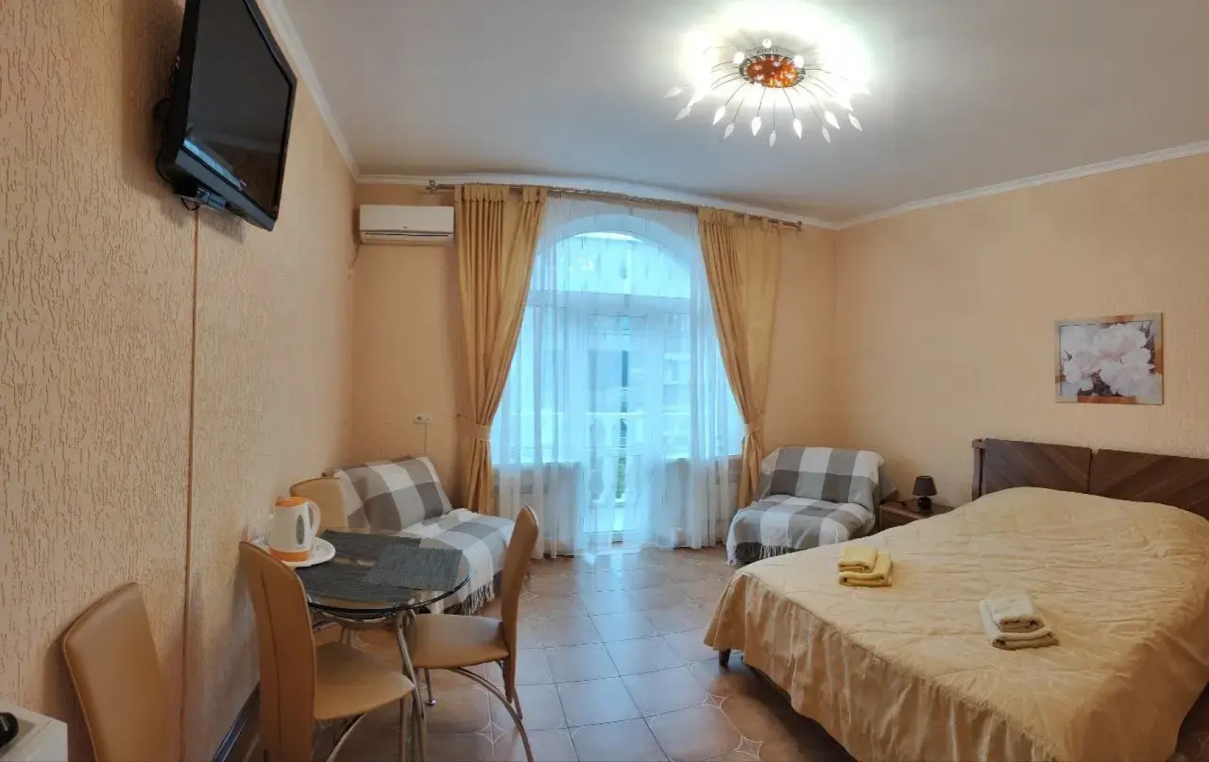 Апартаменты Делюкс с балконом