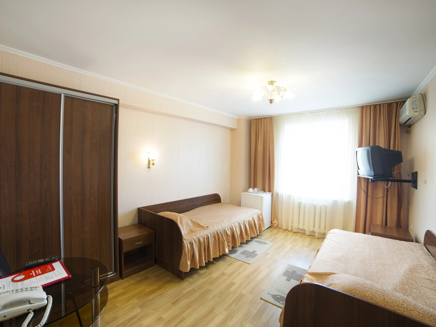 Октябрьская Отель