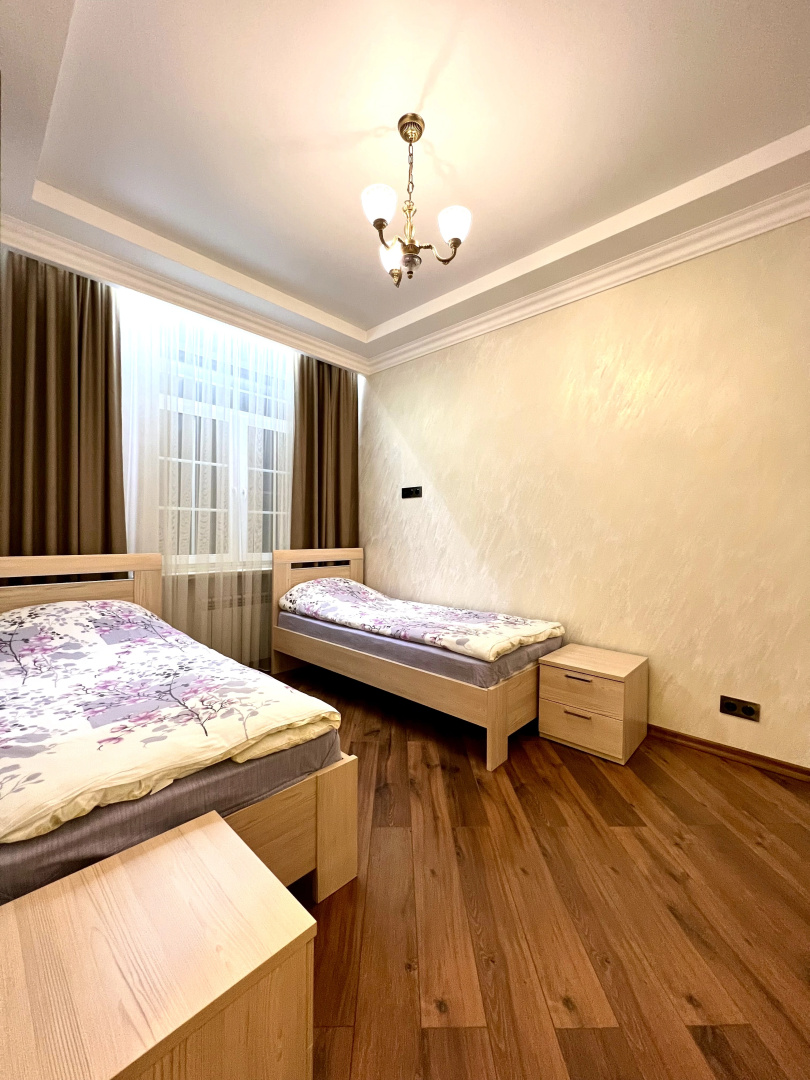 Квартира 3-комнатная Премиум Класса Yarapartments на Советской 21