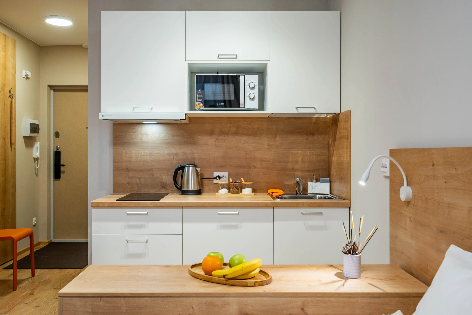 Апартаменты KeysSpb на Парнасе St1