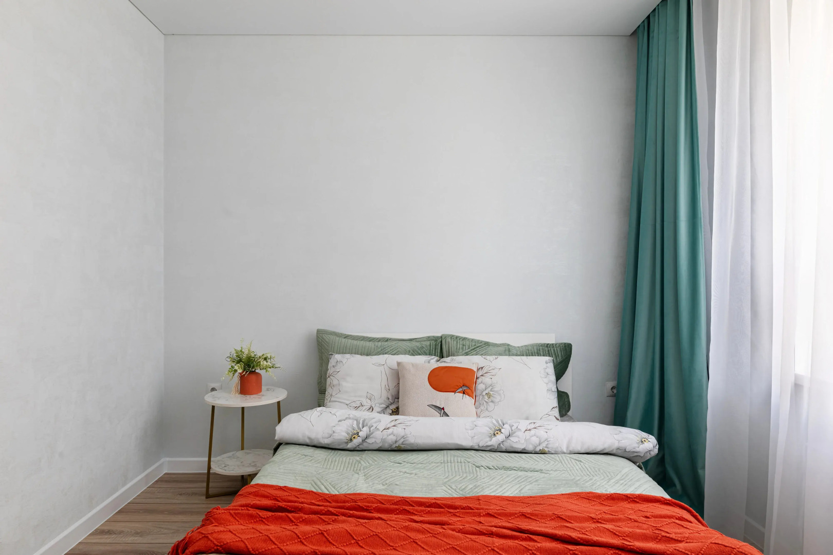 Апартаменты TatAparts стильная евродвушка около парка