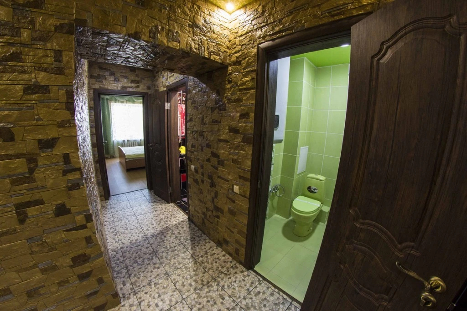 Апартаменты Хоум Отель на Менделеева