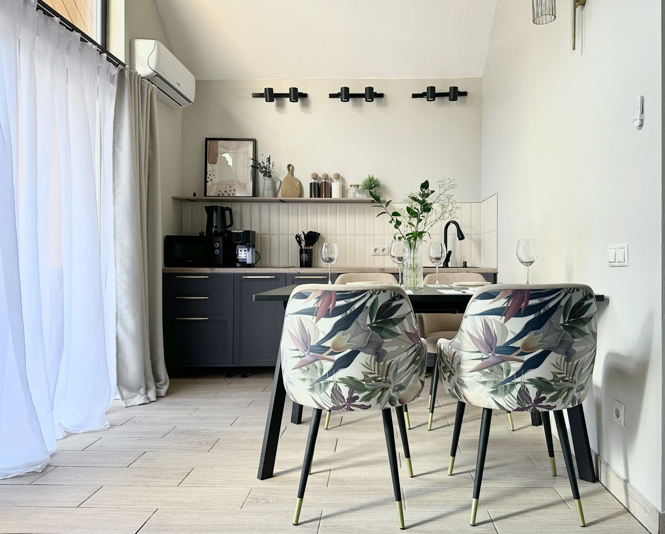 Частный Дом Барнхаус №2 на 10 гостей, с дровяной баней и горячим чаном