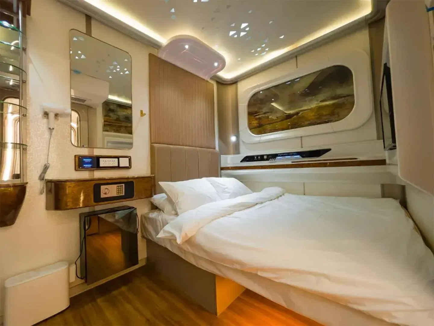 Отель Caps Lock Future