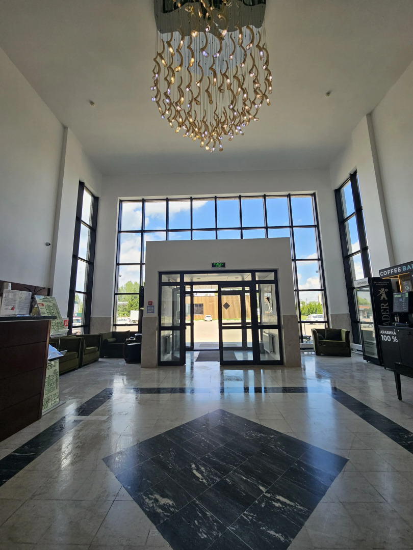 Отель Форест