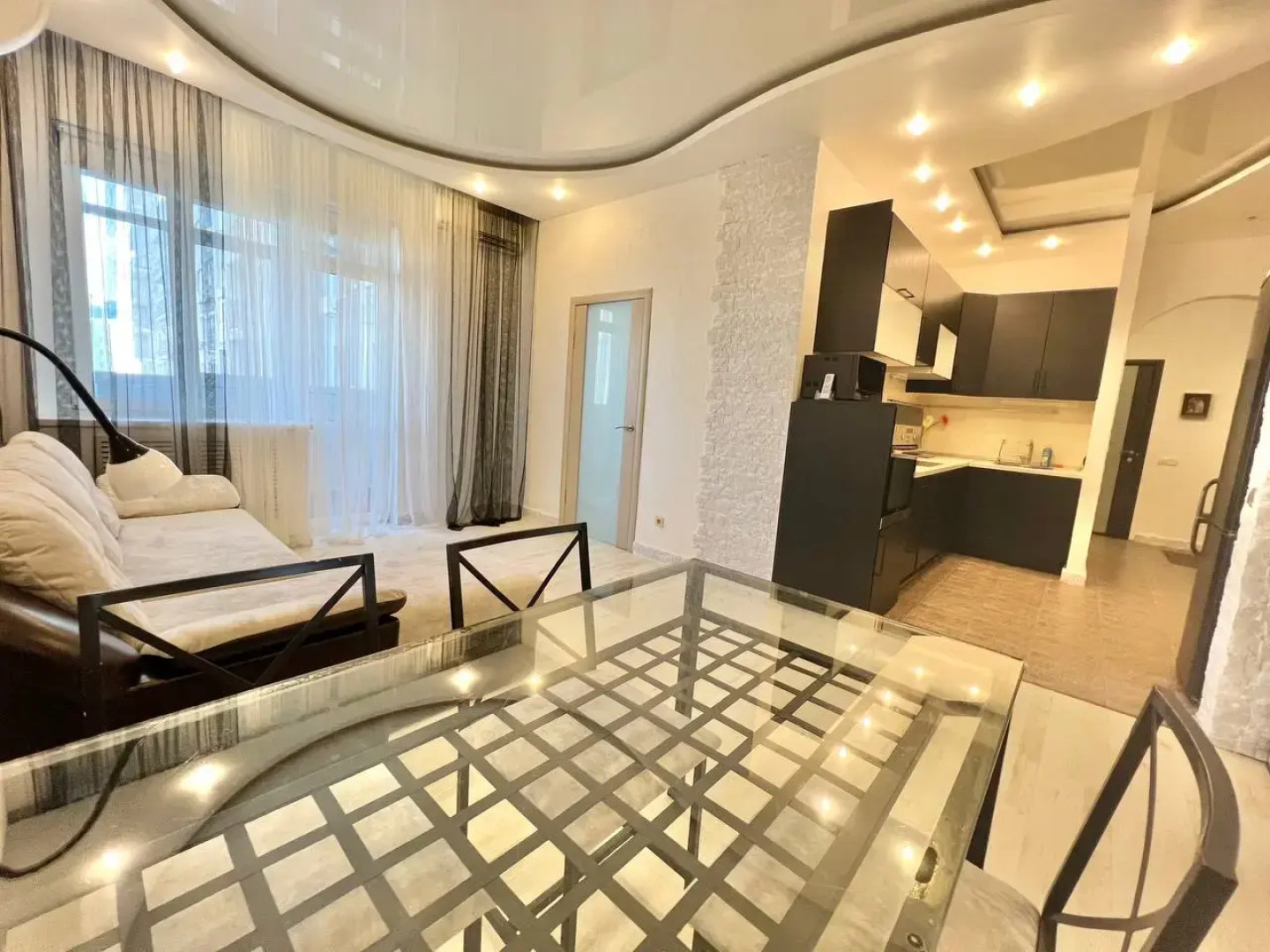 Апартаменты на Белинского 11