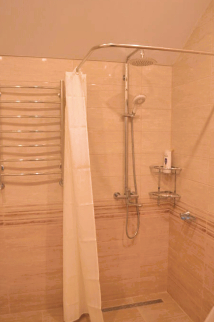 Частный Дом с Беседкой на Проспекте Дзержинского 25