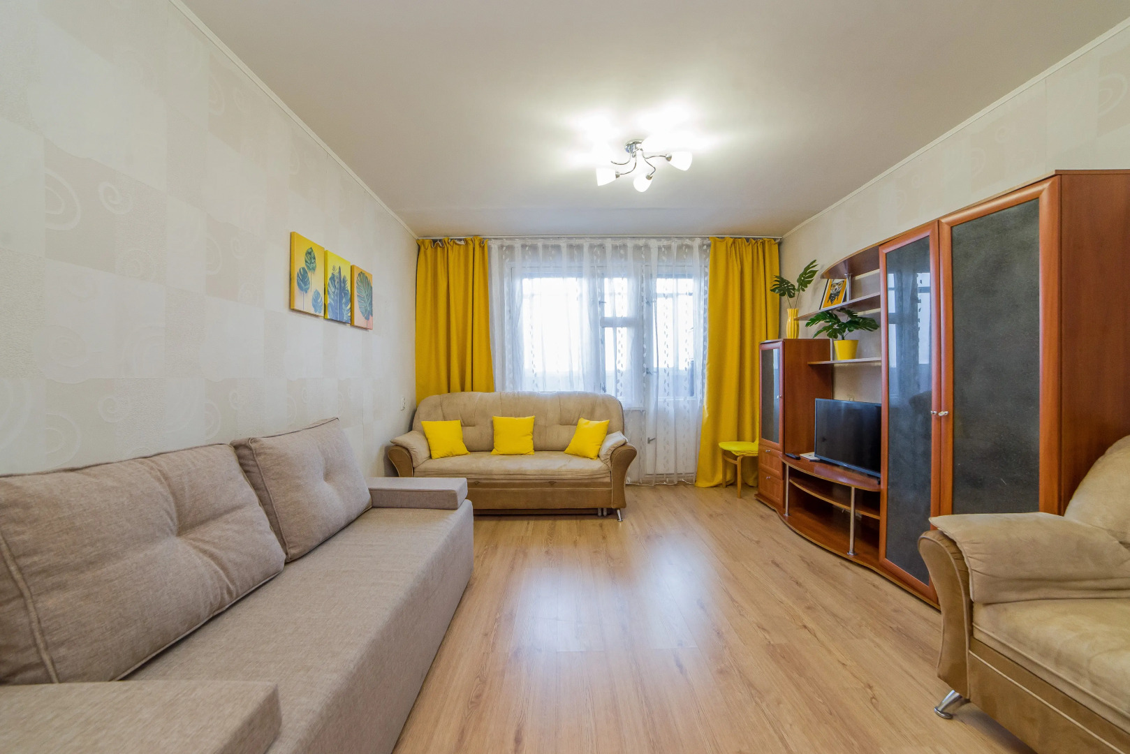 Апартаменты на Индустрии 53