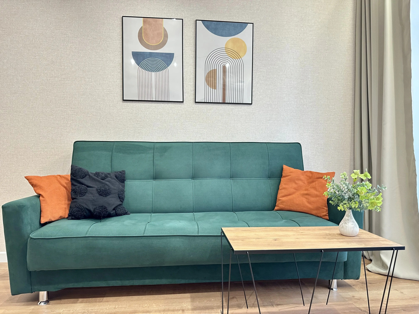 Квартира возле ТЦ Мега