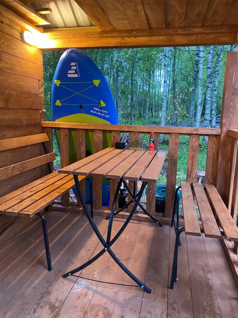 Шале с баней на берегу озера