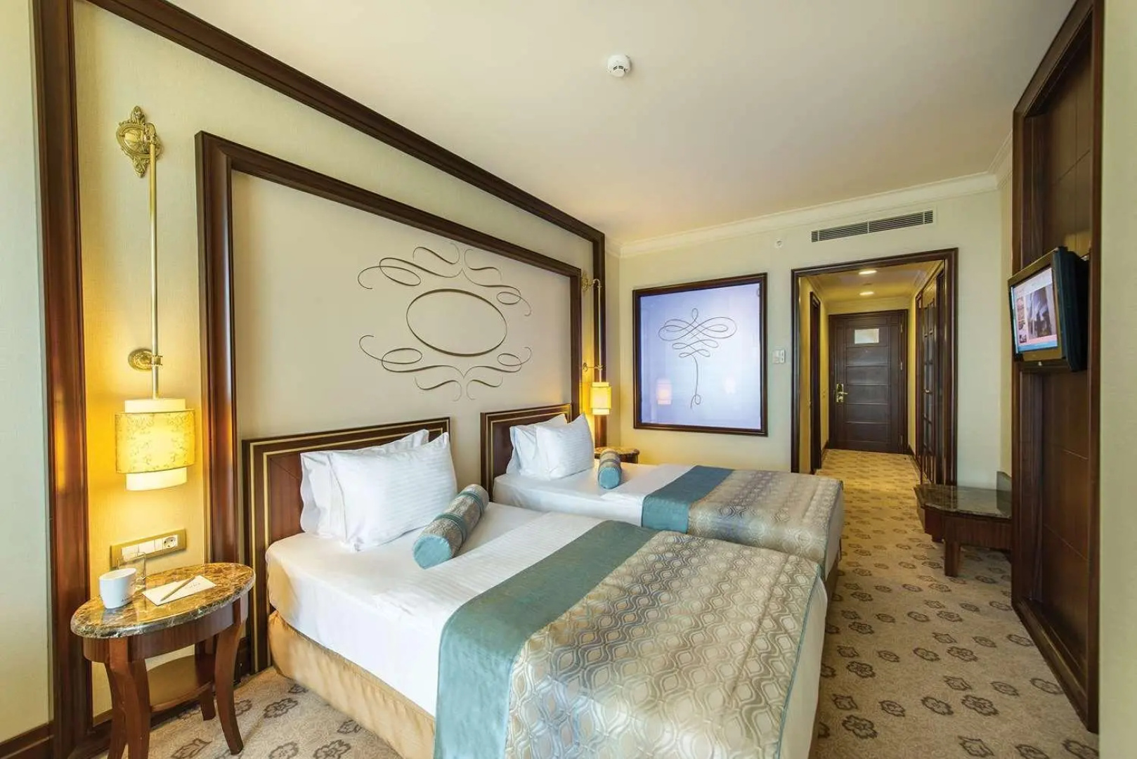 Elite World Istanbul Taksim Hotel