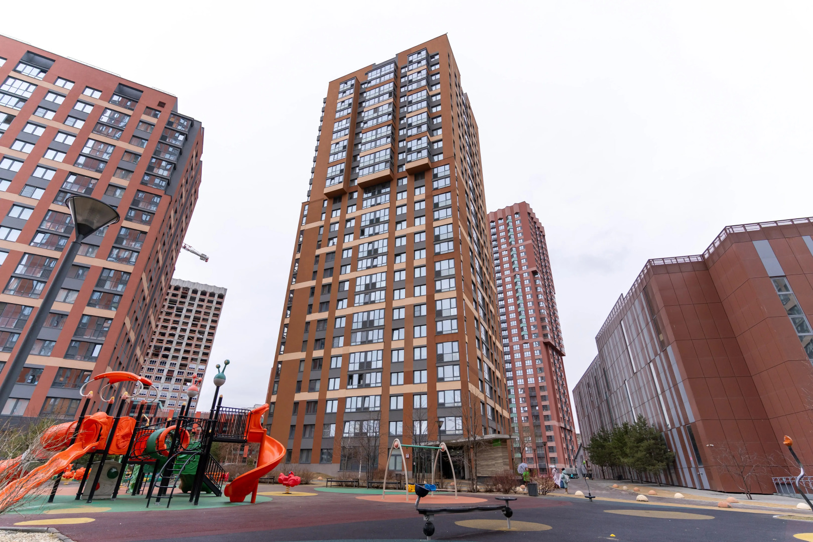 Апартаменты Stepanenkov Двухкомнатные с балконом на Колмогорова 73/4