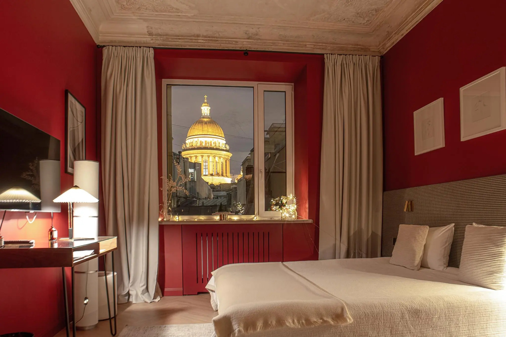 Апартаменты с видом на Исаакий