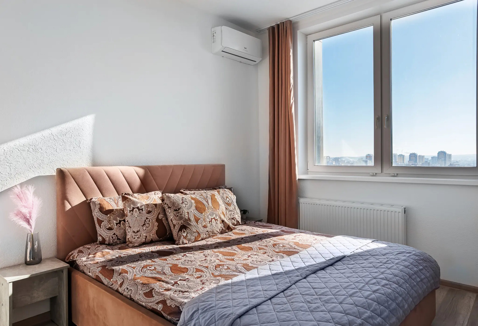 Жилое помещение UyutnoEKB ЖК mART