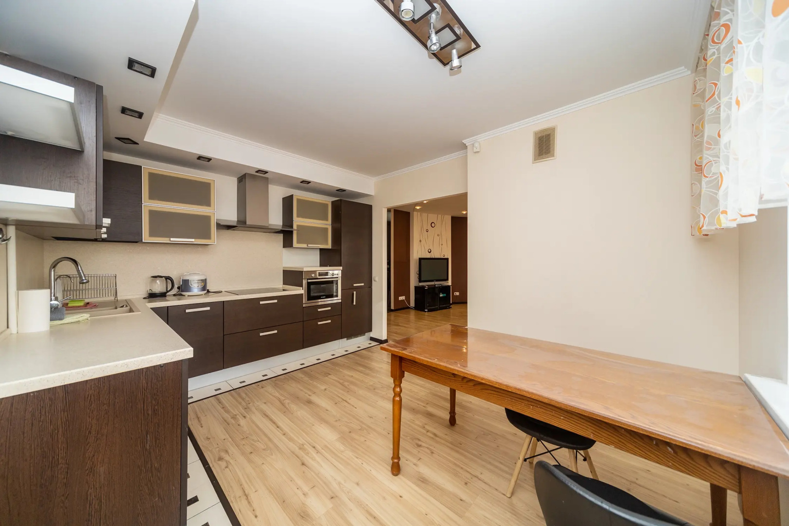 Квартира Большая Уютная Квартира в Центре Перми