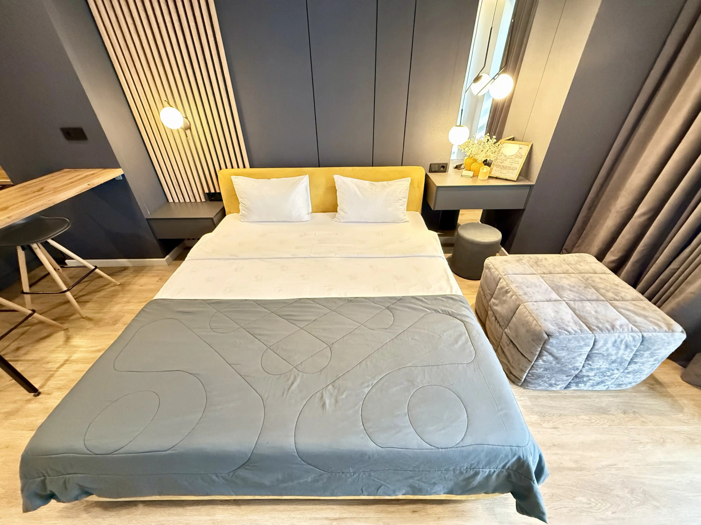 Апартаменты возле ТЦ Горизонт