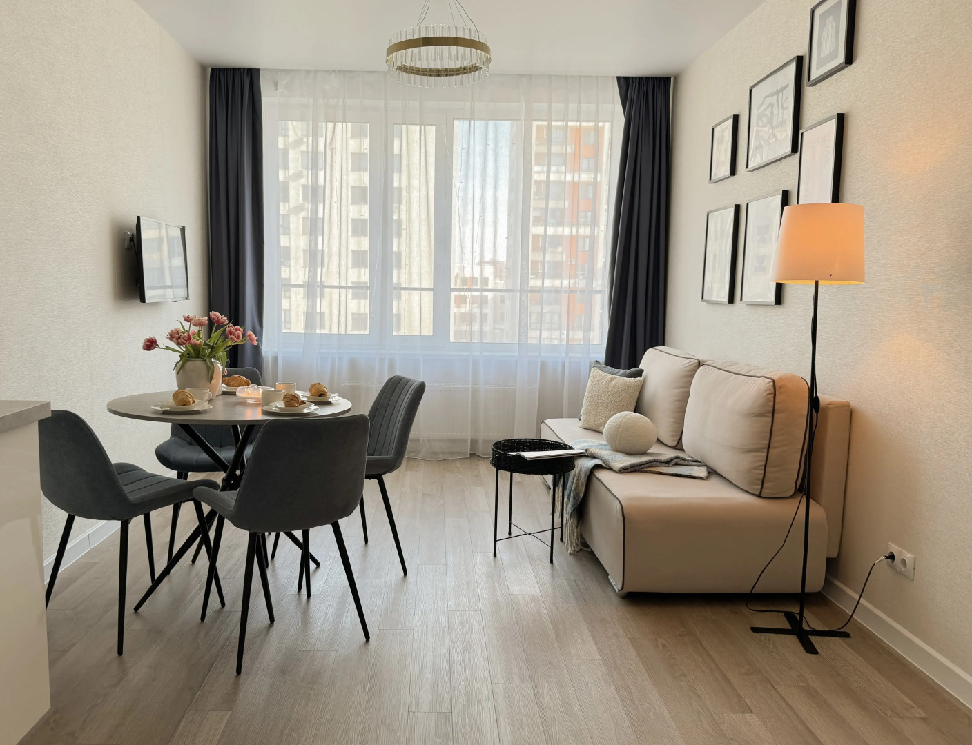 Квартира Евродвушка в пяти минутах от Аквапарка Лето Лето