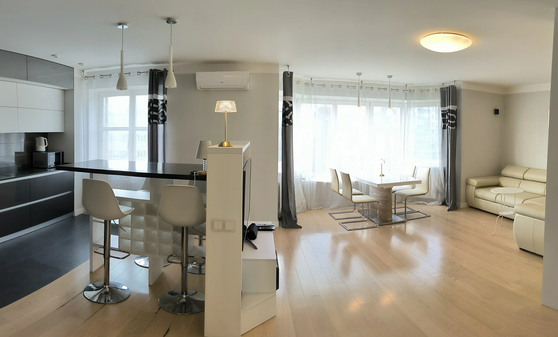 Апартаменты Современные на Немиге центр