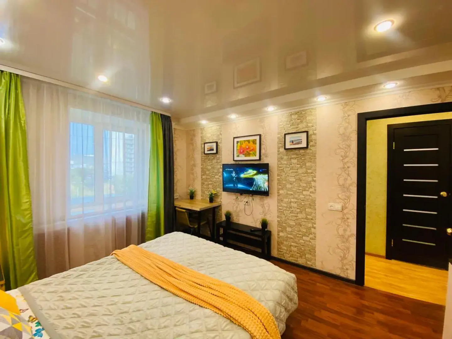 Апартаменты на Кольском 2