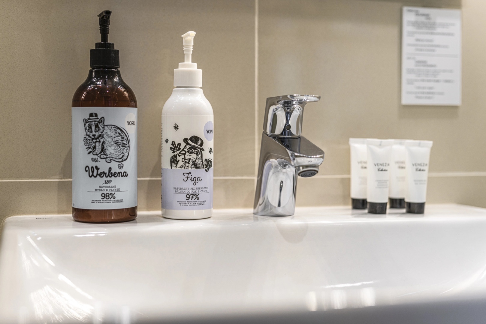 Мини-Отель NOVUMHOUSE - Straszewskiego