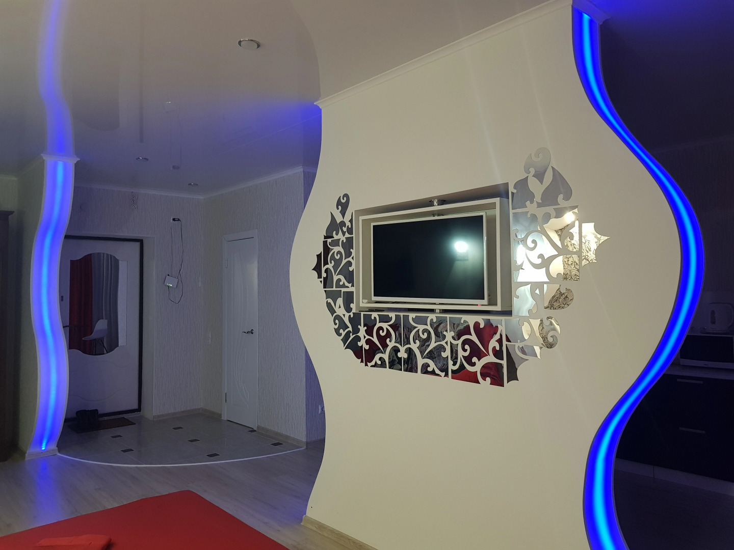 Апартаменты Crystal на Фомина 9