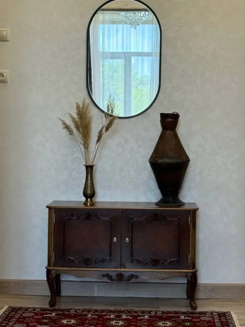 Апартаменты Сталинка на Первой Линии