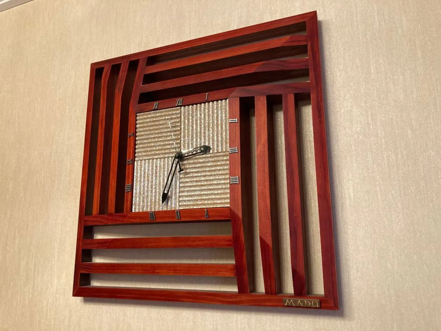 Великолепная трехкомнатная квартира в самом центре Тулы