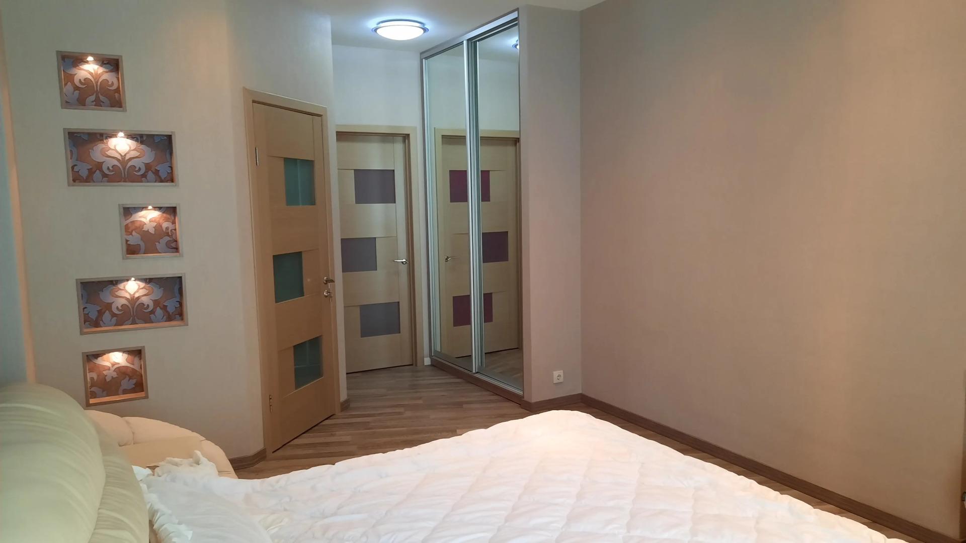 Апартаменты Шарм Парижа Кудряшова 20 Г