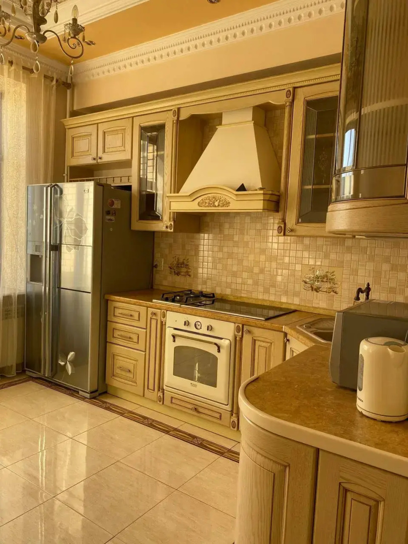 Квартира Рядом с Джума Мечетью