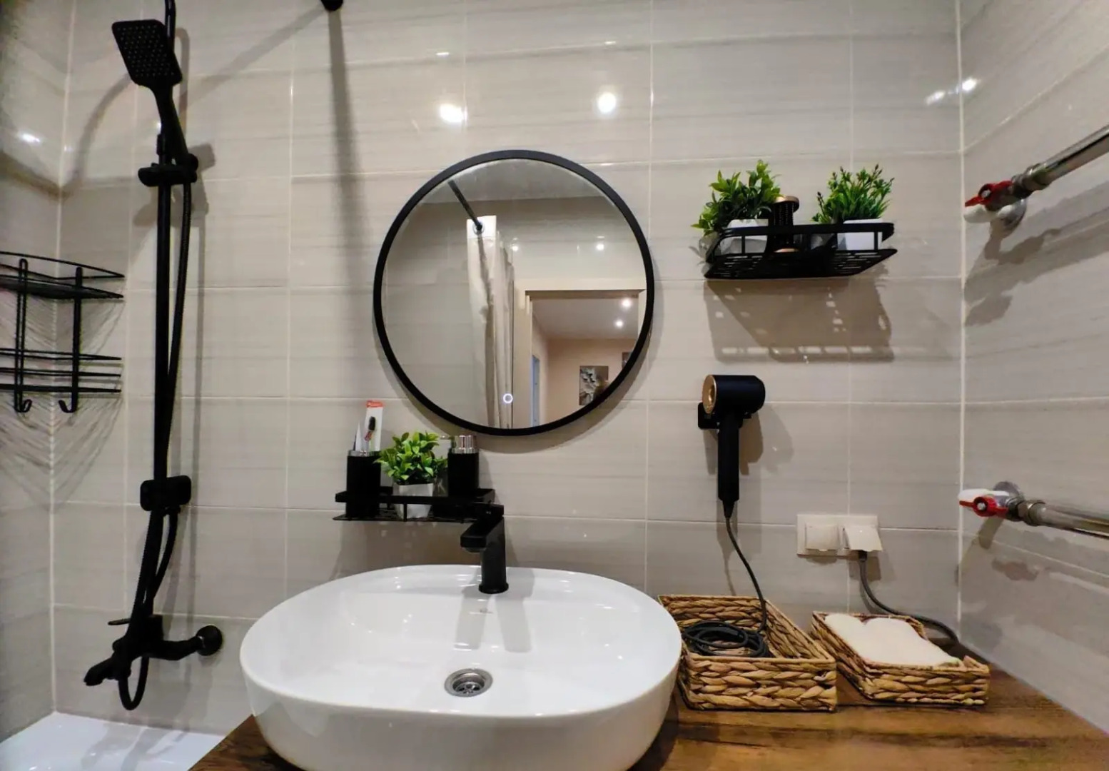 Квартира Современная видовая 1-комнатная квартира у реки в Завидово