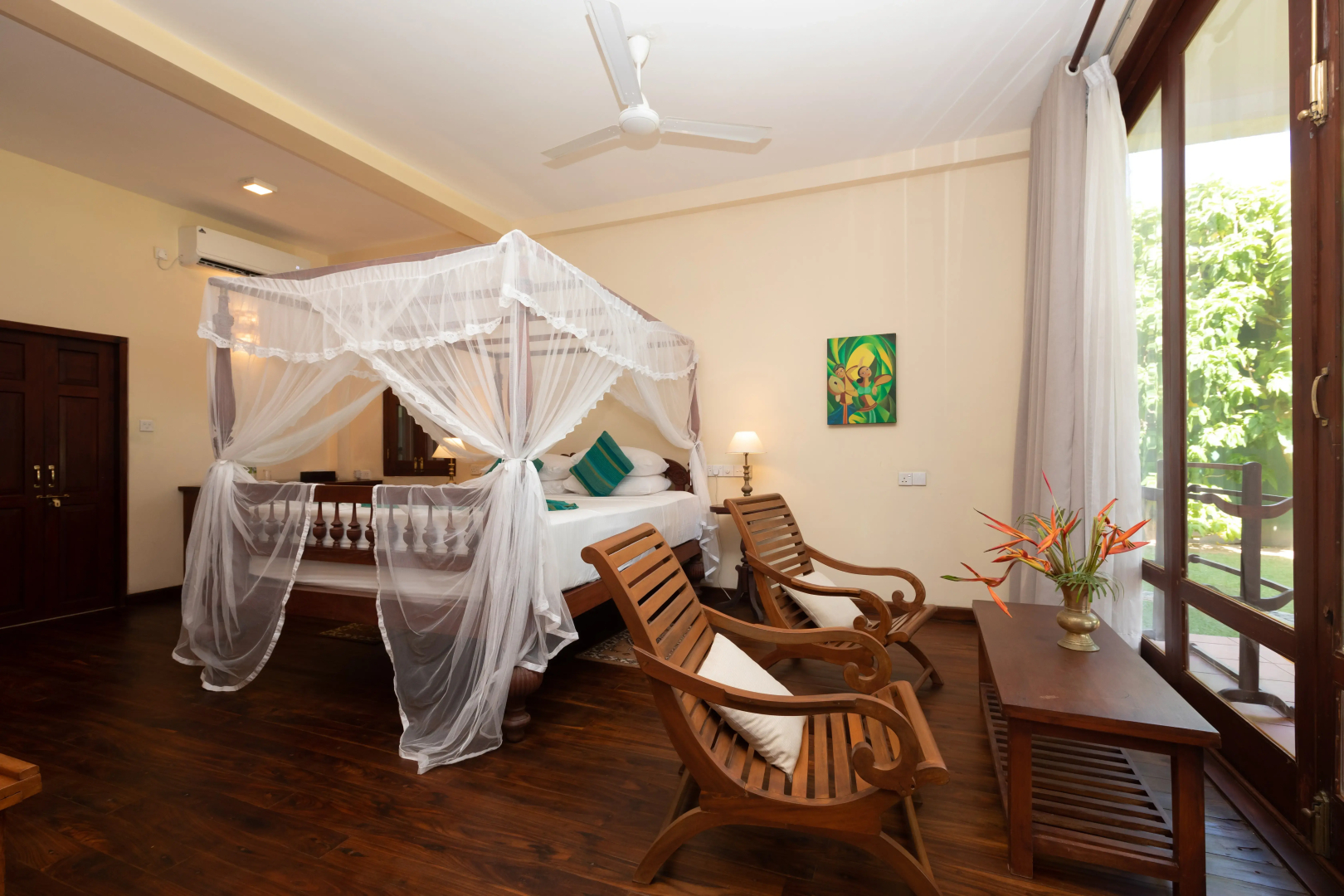 Вилла South Point Ocean 8 bedroom beach front