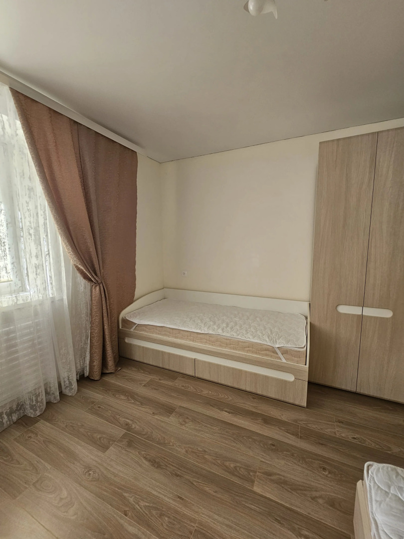 Квартира Двухкомнатная в центре на Большой Троицкой 15