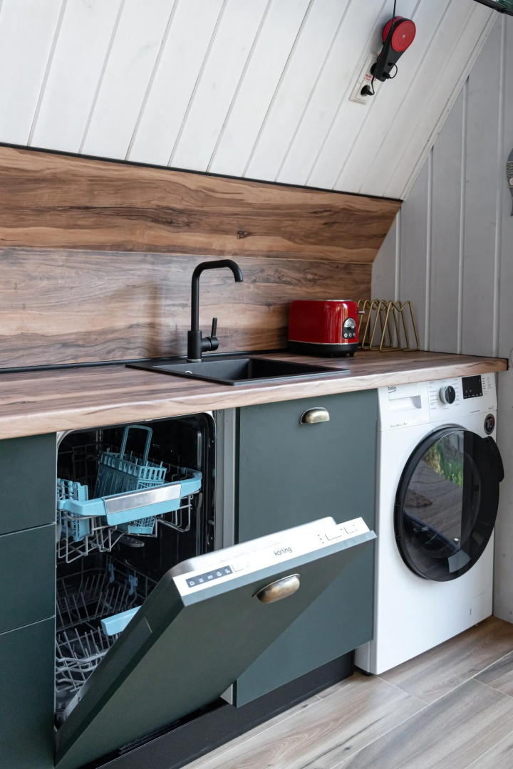 Теремки на Улице Кукушкина 4