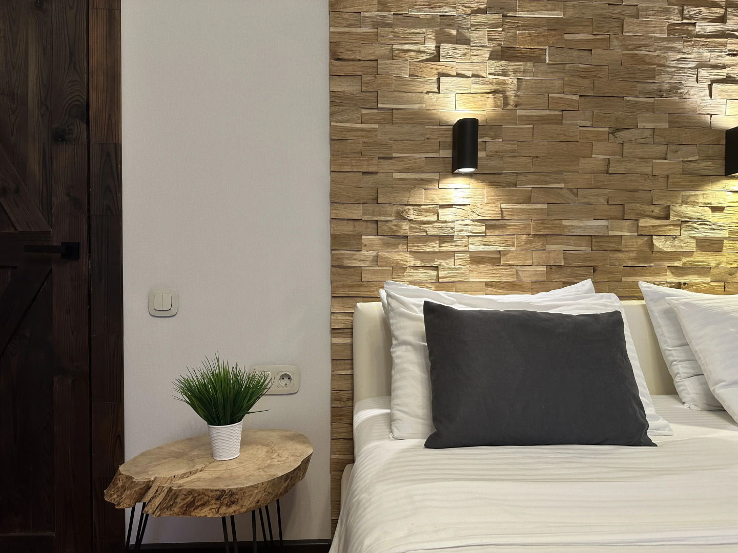 Апартаменты Космонавтов 35/20б