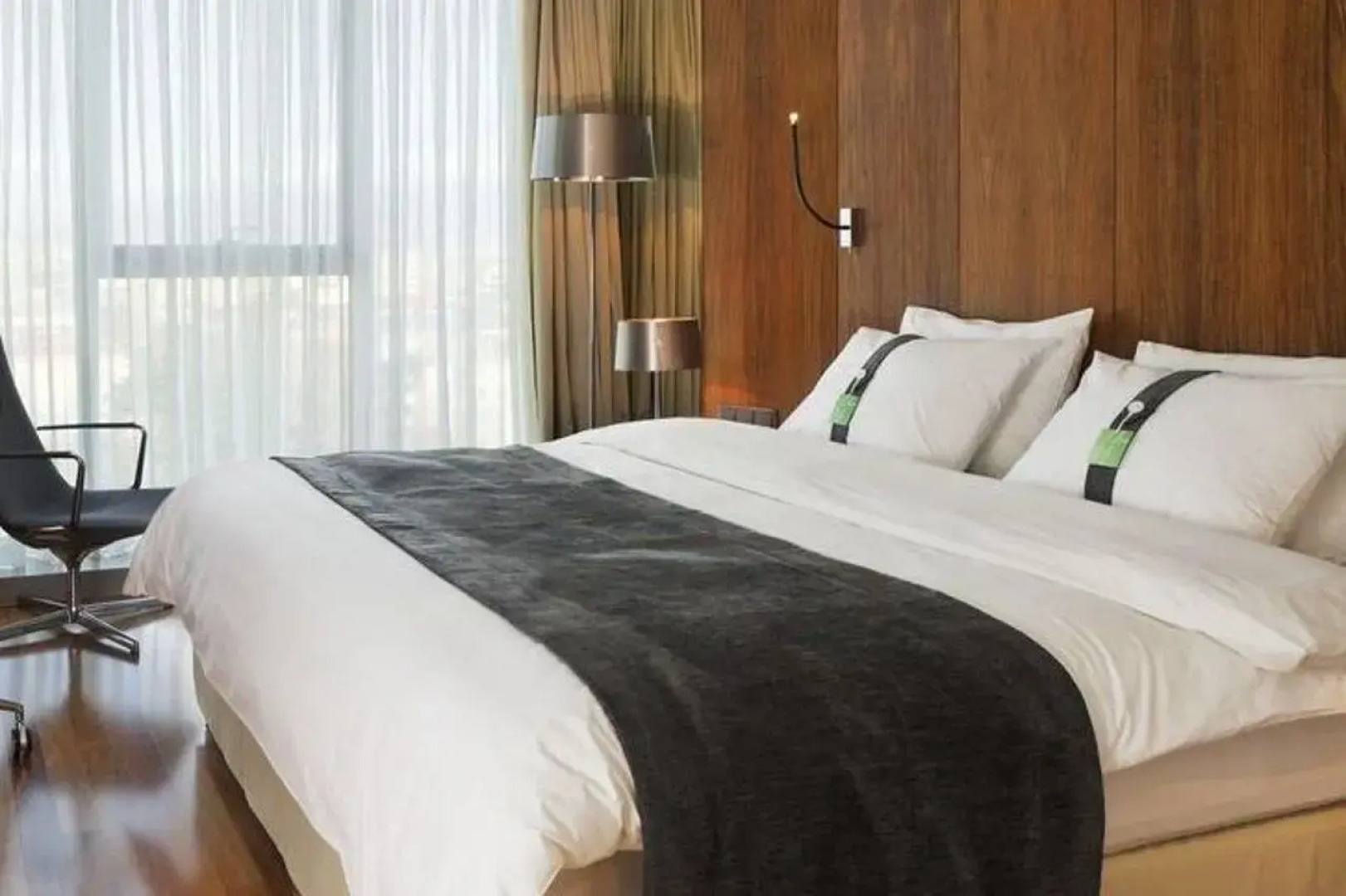 Отель Holiday Inn Тбилиси