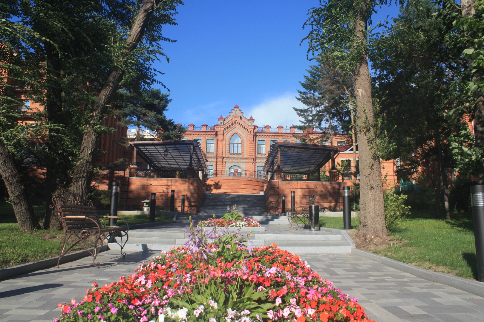 Отель Парус