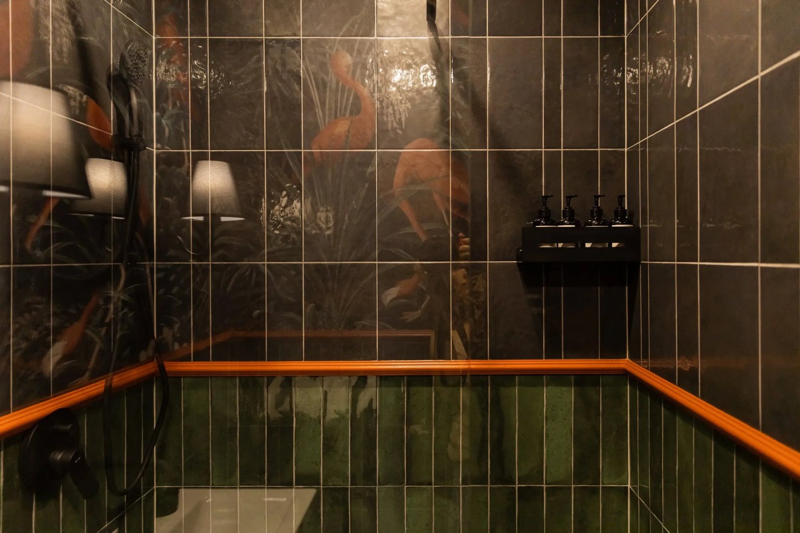 Апартаменты Новые Дизайнерские с Видом на Верхнее Озеро