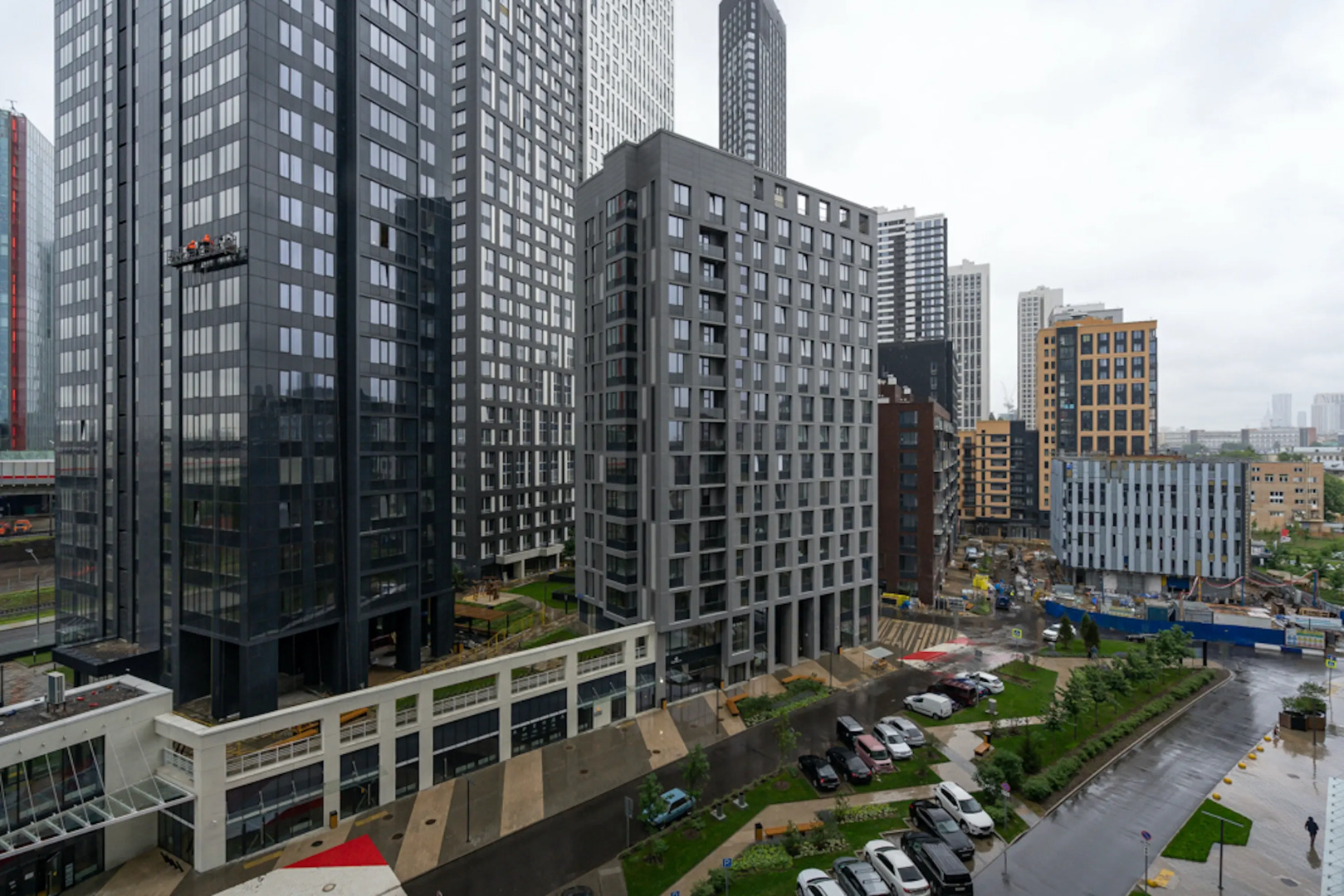 Апартаменты UraganAPART Эдем