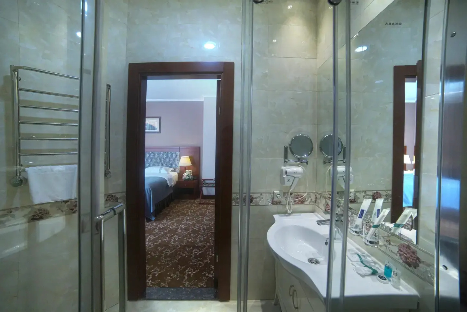 Отель Гранд Вояж